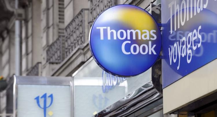 عملاء لشركة توماس كوك مُنعوا لساعات من مغادرة فندق في تونس