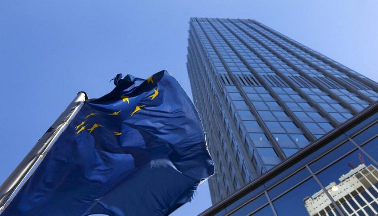 التضخم بمنطقة اليورو يخالف التوقعات ويرتفع إلى 0.3% في يونيو