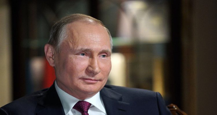 بوتين يصدر مرسوما يتيح الجنسية الروسية لجميع الأوكرانيين