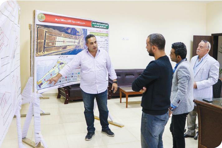 المهندس أحمد زلط، القائم بالأعمال الهندسية ومدير مشروع مدينة دمياط للآثاث