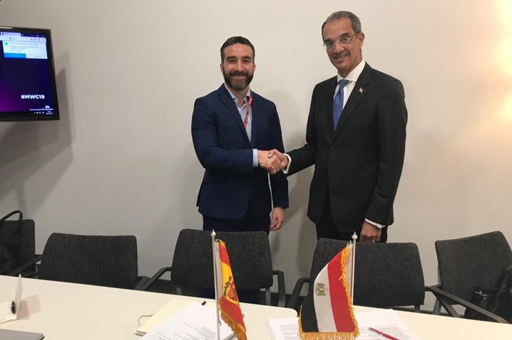 د. عمرو طلعت يبحث مع وزير الاتصالات الأسباني التعاون بمجال التحول الرقمي