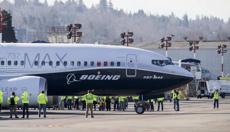 بوينج تسعى لبيع 150 من طائراتها 737 ماكس لطيران الرياض
