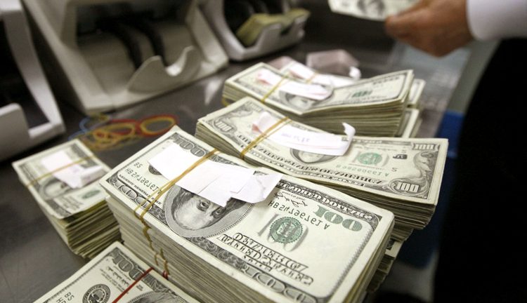 سعر الدولار يتراجع 3 قروش في بنوك الإسكندرية والعربي الإفريقي
