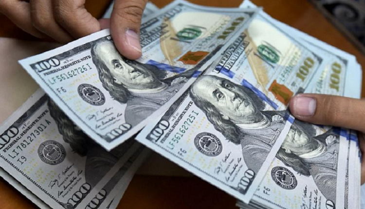 رويترز: مصر تسعى لقرض بأكثر من مليار دولار ترتبه بنوك إماراتية