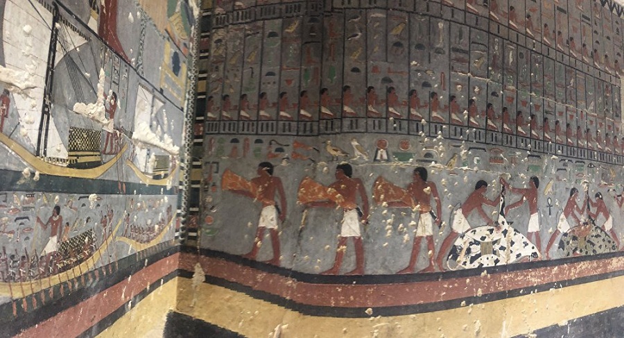الآثار تعلن تفاصيل اكتشاف مقبرة فرعونية عمرها 4400 عام