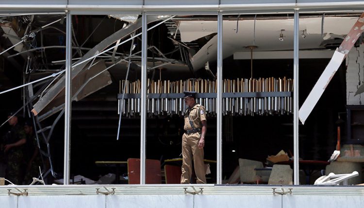 انفجار ثامن يهز العاصمة كولومبو وحكومة سريلانكا تعلن حظر التجول