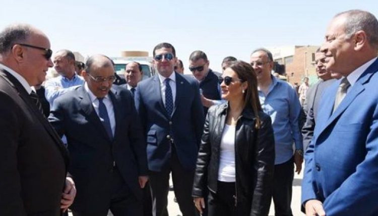 وزيرا الاستثمار والتنمية المحلية يتفقدان أعمال التطوير النهائية للمنطقة الحرة بمدينة نصر