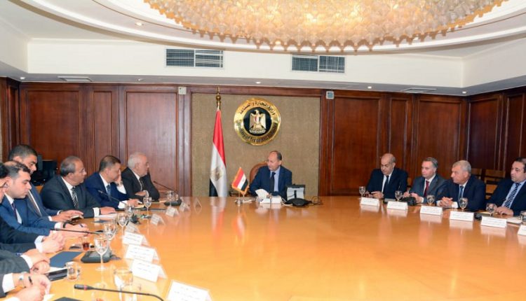 عمرو نصار يعقد إجتماعا مع أعضاء مجلس التجارة والصناعة بعد إعادة تشكيله