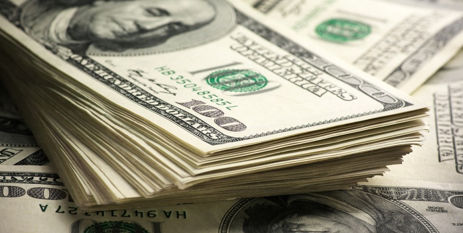 سعر الدولار يفقد 3 قروش جديدة في البنك الأهلي ومصر والتجاري الدولي
