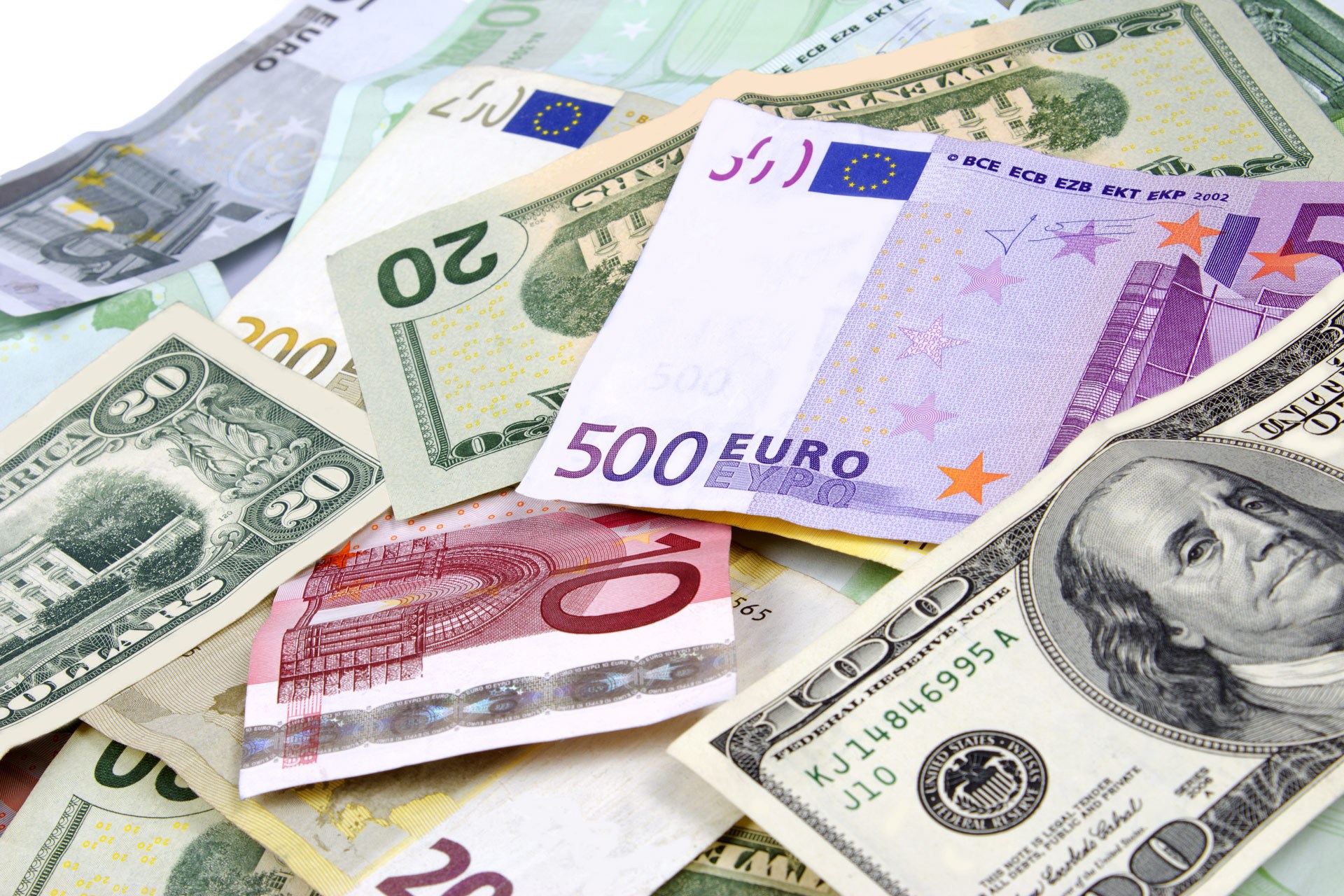 اليورو يحتفظ بمكاسبه مقابل الدولار بفعل توقعات بتباطؤ اقتصاد أمريكا - جريدة حابي