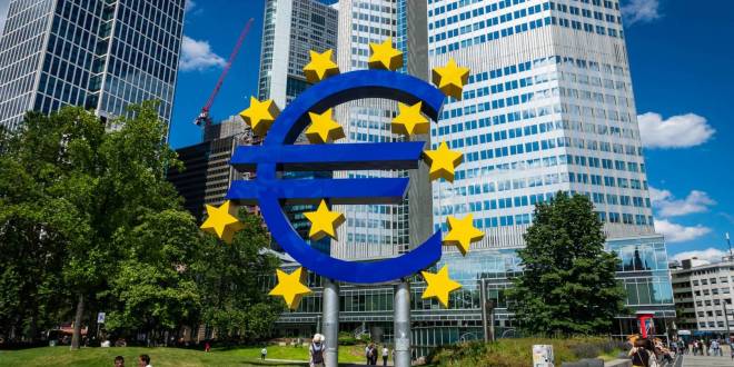 مسؤول بالمركزي الأوروبي: التضخم في منطقة اليورو يقترب من الذروة على الأرجح