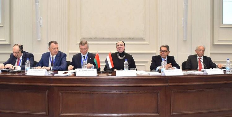 وزيرا تجارة مصر وبيلاروسيا يترأسان الاجتماع الأول لمجلس الأعمال المشترك