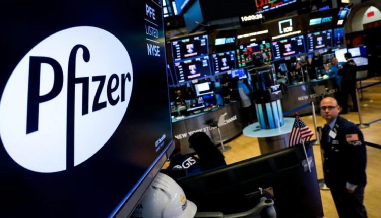 فايزر تتوقع مبيعات بقيمة 54 مليار دولار من لقاح وعلاج كورونا في 2022