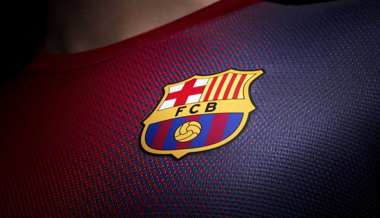 نادي برشلونة يتطلع إلى مستثمرين خارجيين مع تزايد الخسائر المالية