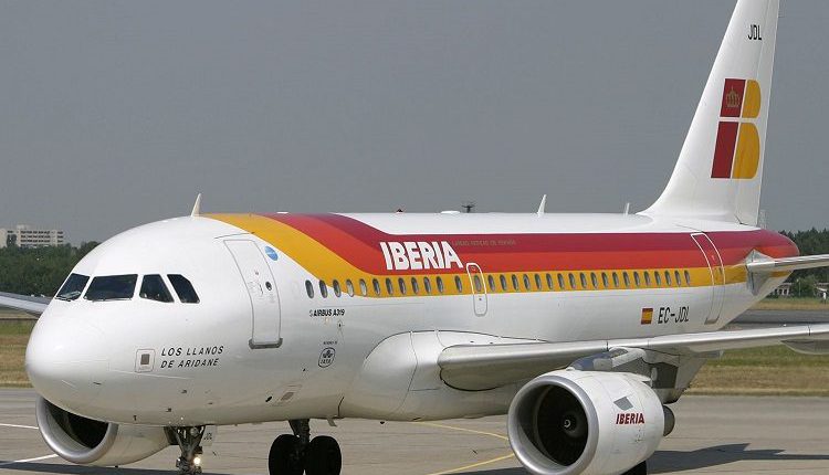 الحكومة الإسبانية تدرس تقديم قروض لشركة طيران ايبيريا