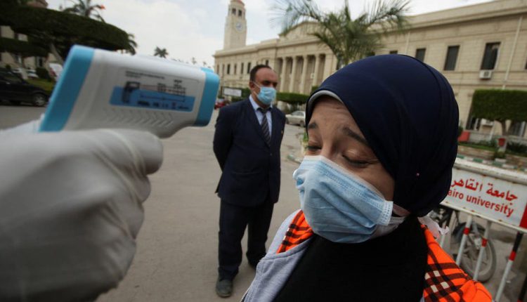 هيئة الدواء المصرية: غير مصرح ببيع أو تداول كواشف تشخيص فيروس كورونا