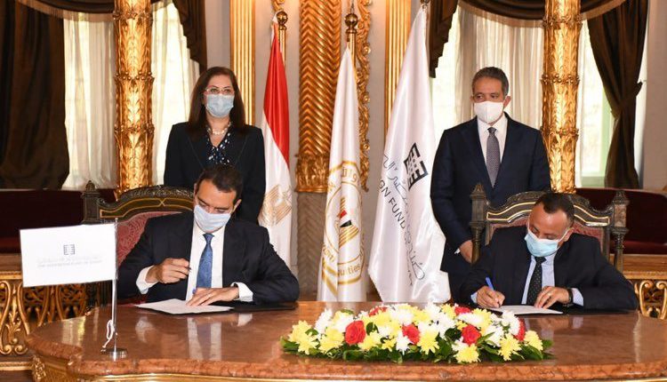 عاجل.. صندوق مصر السيادي يوقع عقد تطوير منطقة باب العزب مع المجلس الأعلى للآثار