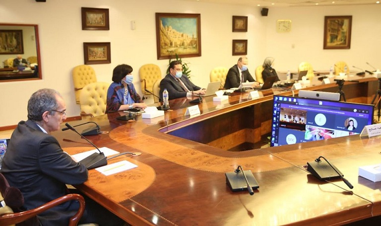 وزير الاتصالات يشهد توقيع مذكرة تفاهم بين معهد تكنولوجيا المعلومات وفودافون مصر