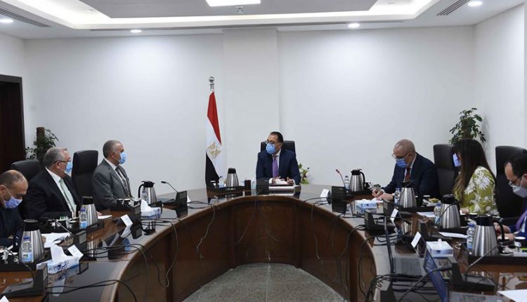 رئيس الوزراء يتابع ملفات استصلاح الأراضي فى سيناء وجهود توفير المياه