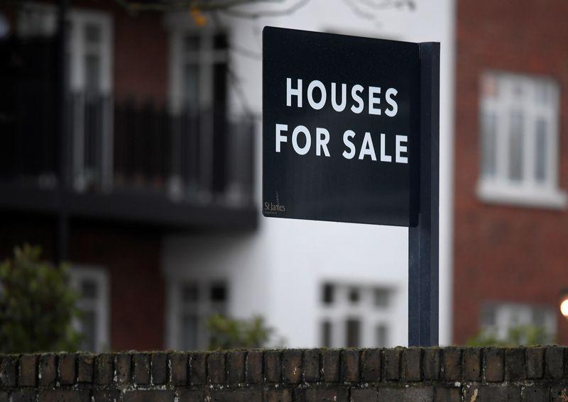 أسعار المنازل في بريطانيا ترتفع بأسرع وتيرة سنوية خلال مايو