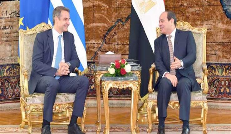 السيسي يبحث هاتفيا مع رئيس وزراء اليونان تطورات القضية الليبية