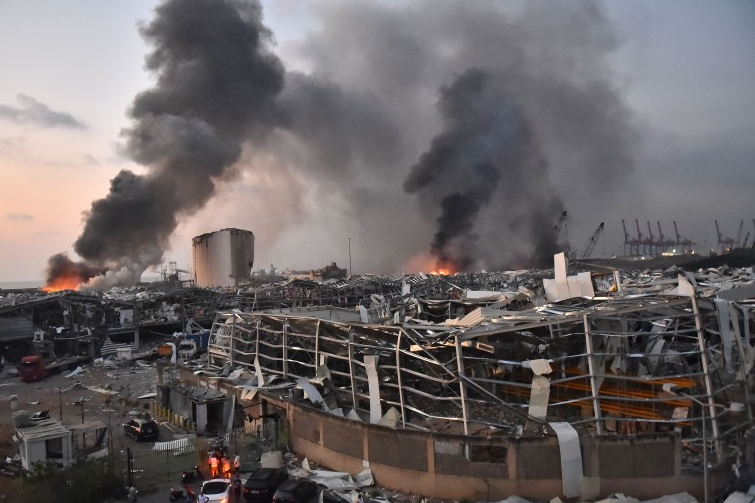 رئيس الصليب الأحمر اللبناني: عدد قتلى انفجار بيروت بلغ 100 وقد يرتفع