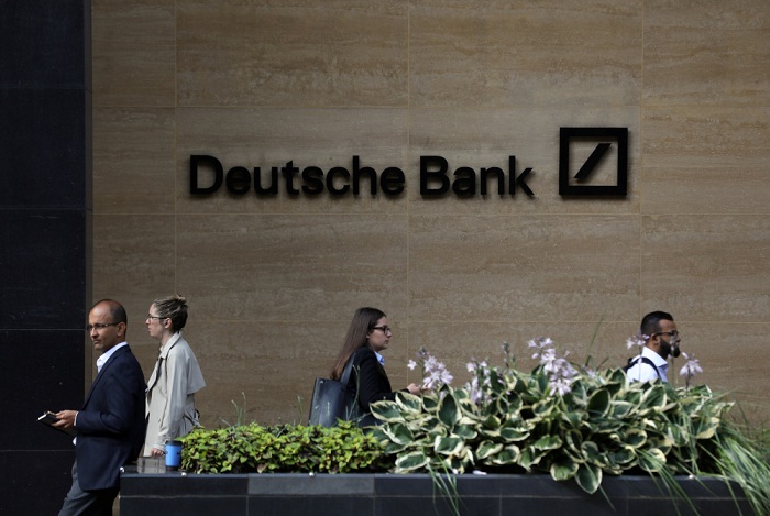 دويتشه بنك يحقق أرباحا بقيمة 763 مليون يورو الربع الثاني والإيرادات تنمو 11%