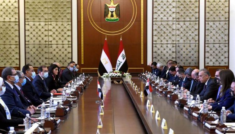 رئيس وزراء العراق يدعو الشركات المصرية للمشاركة في إعادة الإعمار