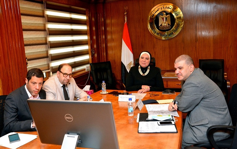وزيرة التجارة تستعرض مع ممثلي البنك الدولي منظومة الاصلاحات الهيكلية فى الاقتصاد المصري