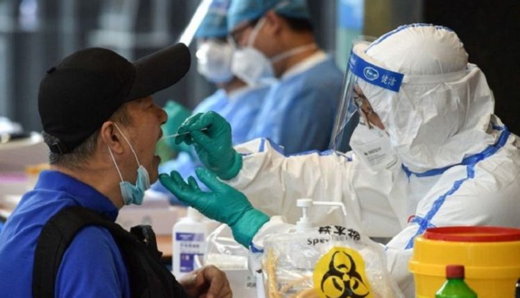 الصين تعلن تطعيم أكثر من مليار من سكانها ضد كورونا