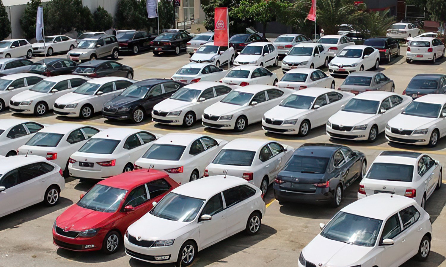 إنتاج السيارات التركي يهبط 9.3% في فبراير