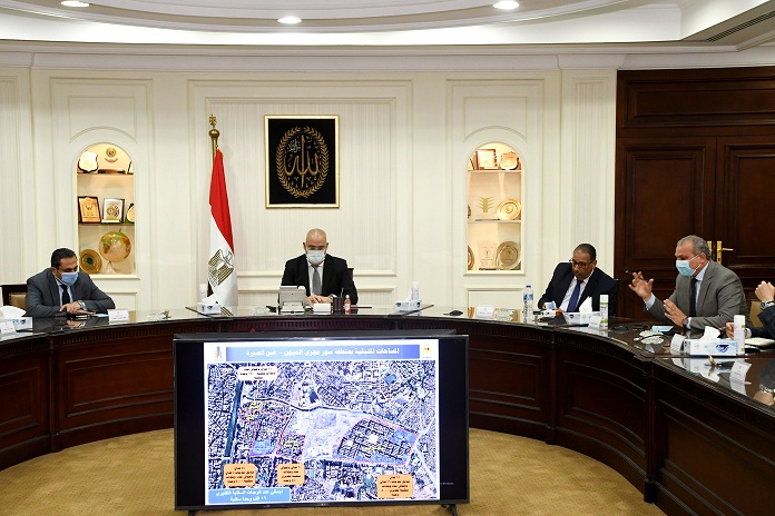 وزير الإسكان يستعرض مخطط المرحلة الثانية من مشروع تطوير منطقة الفسطاط بالقاهرة