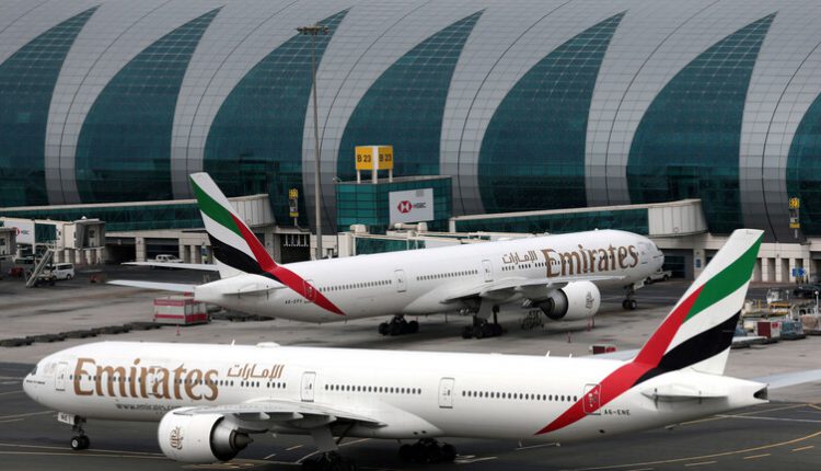 الإمارات تمدد تعليق دخول المسافرين القادمين من الهند بسبب كورونا