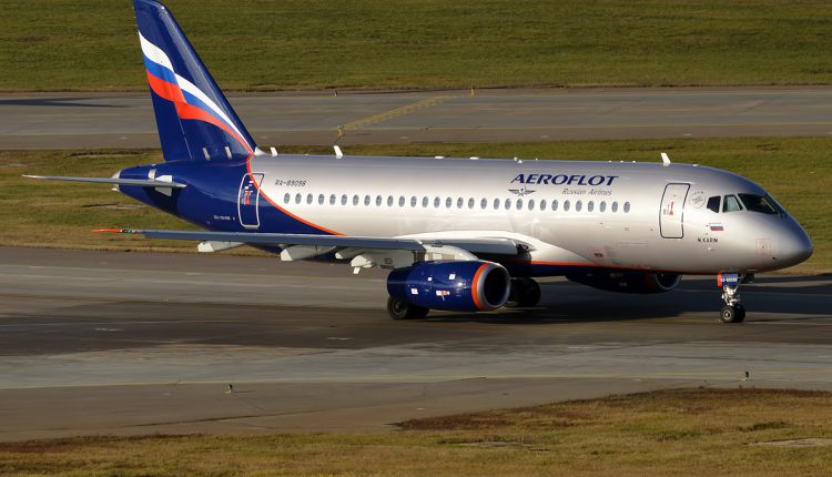 روسيا تمدد التقييد المؤقت للرحلات الجوية إلى 11 مطارا بجنوب ووسط البلاد حتى 12 يونيو