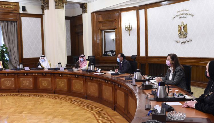 رئيس الوزراء: نتطلع لدفع التعاون بين صندوقي الاستثمار السعودي والسيادي المصري
