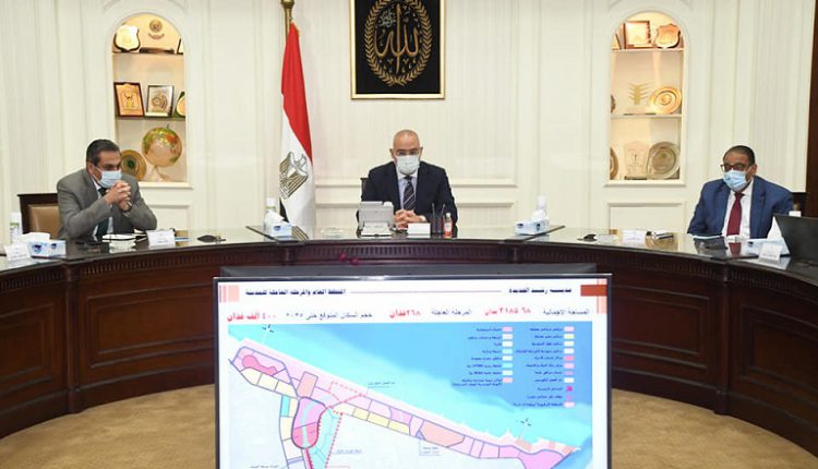 وزير الإسكان: مدينة رشيد الجديدة تتمتع بواجهة شاطئية بطول 10 كم
