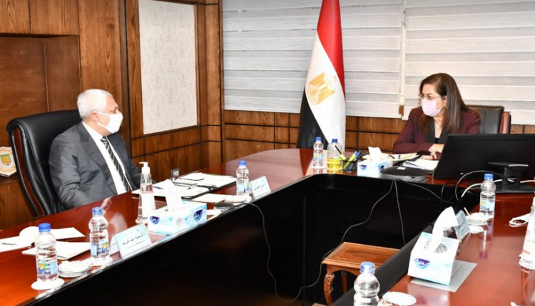 وزيرة التخطيط تبحث الخطط المستقبلية للمؤسسة الإسلامية لتأمين الاستثمار في مصر