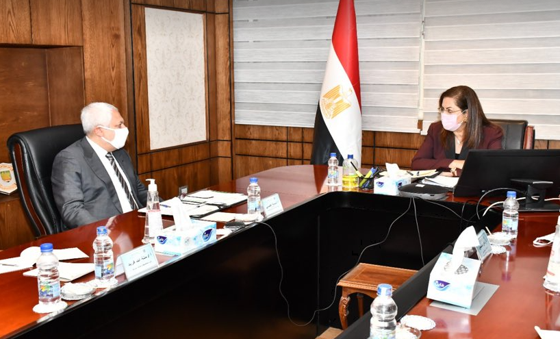 وزيرة التخطيط تبحث الخطط المستقبلية للمؤسسة الإسلامية لتأمين الاستثمار في مصر