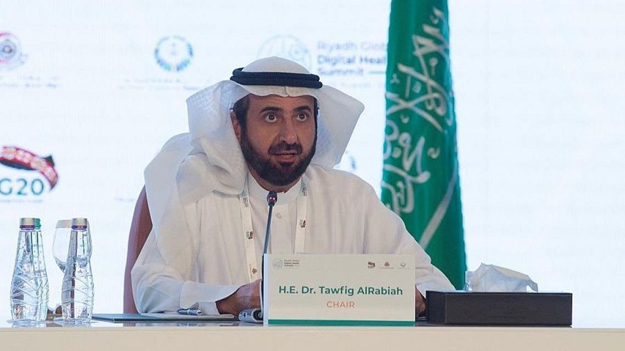 وزير الصحة السعودي: التطعيم ولو بجرعة شرط أساسي للحج