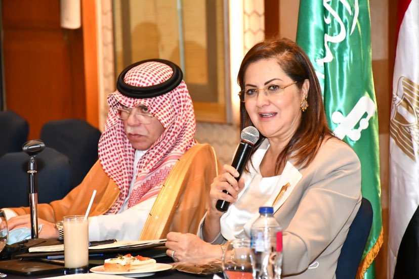 هالة السعيد تستعرض فرص الاستثمار مع وزير التجارة السعودي ووفد أعمال من المملكة