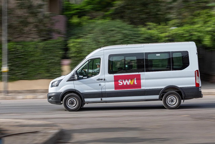 شعار شركة سويفل لحلول النقل الجماعي