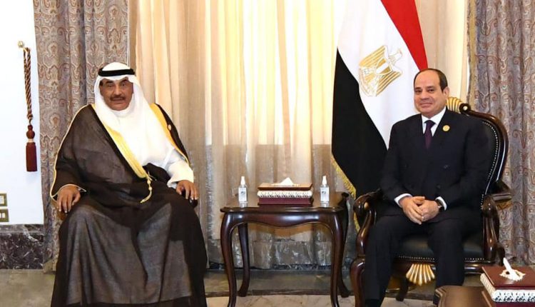 الرئيس السيسي يؤكد حرص مصر على تطوير التعاون الوثيق مع الكويت