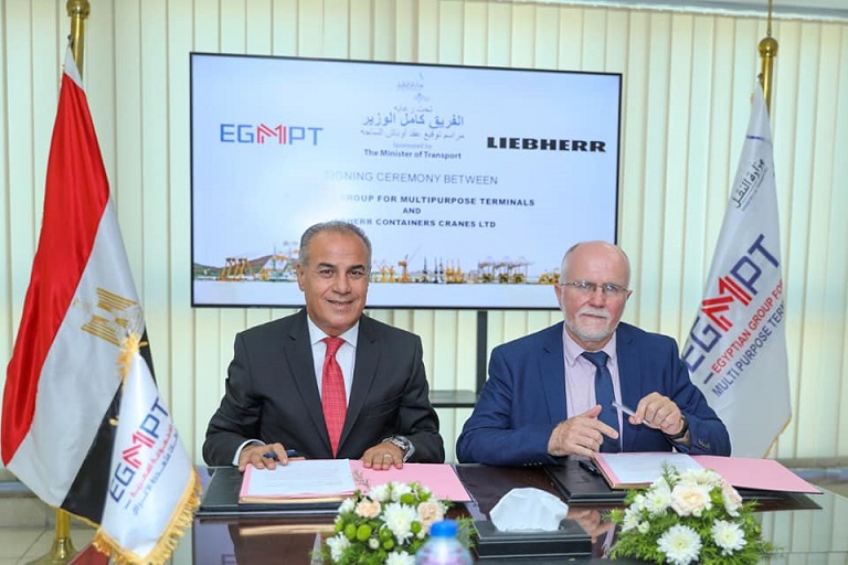 توقيع عقد شراء أوناش الساحة الكهربائية لمحطة تحيا مصر متعددة الأغراض بميناء الإسكندرية