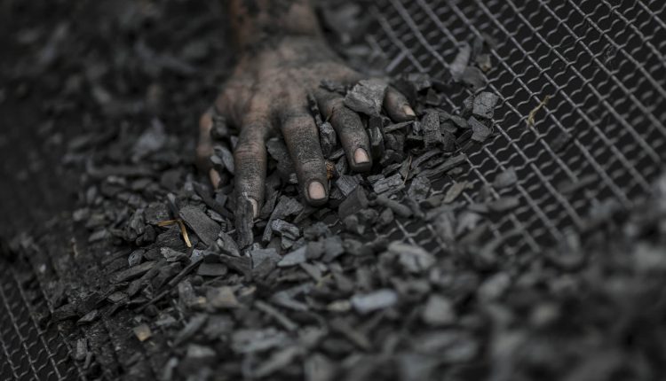 الهند تحدد حصص إمدادات الفحم لمحطات الطاقة ذات المخزونات المرتفعة
