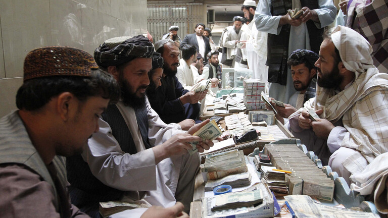 فيتش تحذر من تداعيات اقتصادية جسيمة على أفغانستان بعد سيطرة طالبان عليها