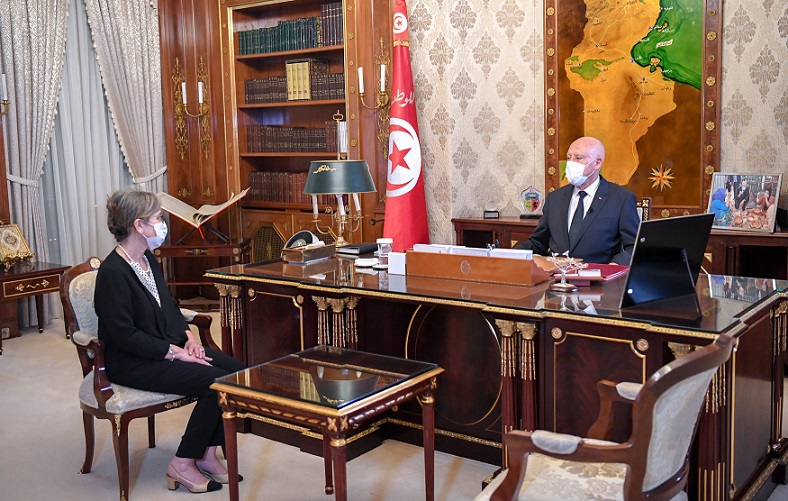 السيرة الذاتية لنجلاء بودن المكلفة بتشكيل حكومة تونس