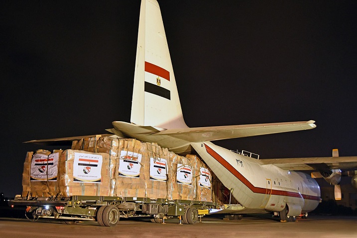 مساعدات إنسانية مصرية إلى السودان
