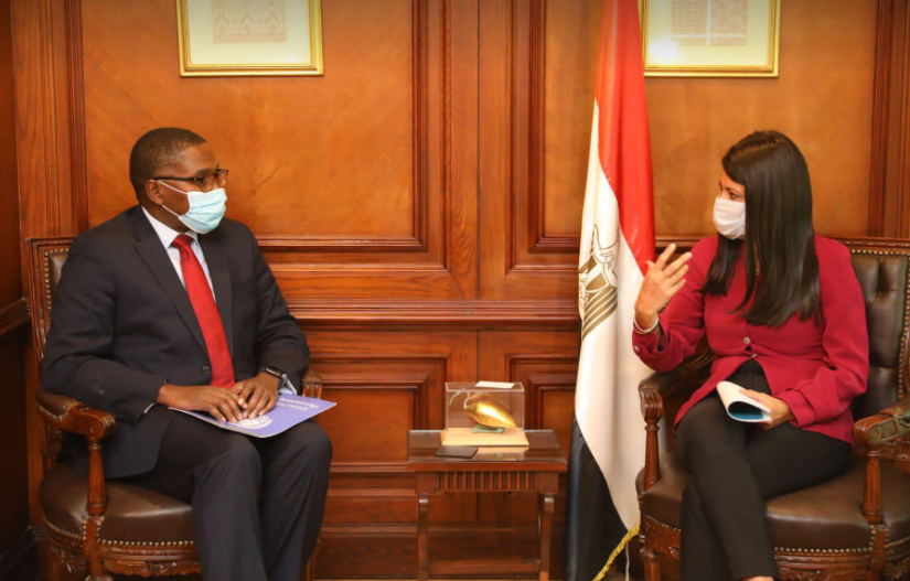 المشاط: مصر تعمل على اتباع منهج متكامل للتعاون الإنمائي لمواجهة القضايا البيئية والاقتصادية
