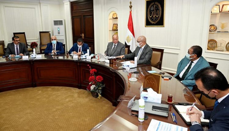 وزير الإسكان ومحافظ القاهرة يتابعان الموقف التنفيذي لمشروع تطوير منطقة مثلث ماسبيرو