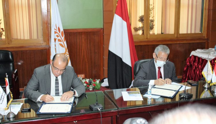 بروتوكول تعاون بين البورصة المصرية وجامعـة أكتوبر للعلوم لتعريف الطلاب بدور البورصات في الاقتصاد